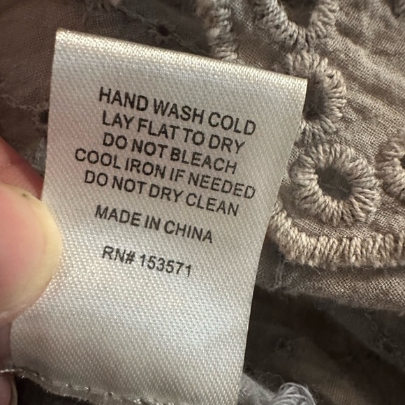 Oli & Hali top - Picture 12 of 15